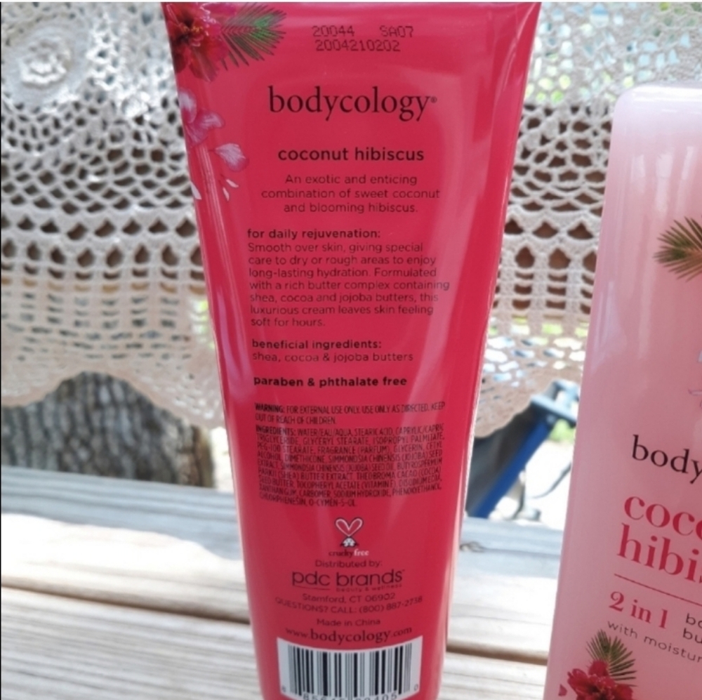 🆕️FINAL PRICE🌺COCONUT HIBISCUS BODY WASH & CREAM - Picture 7 of 13